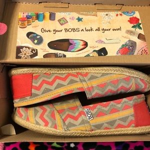 Used with box Women’s canvas Bobs sz 8.5W